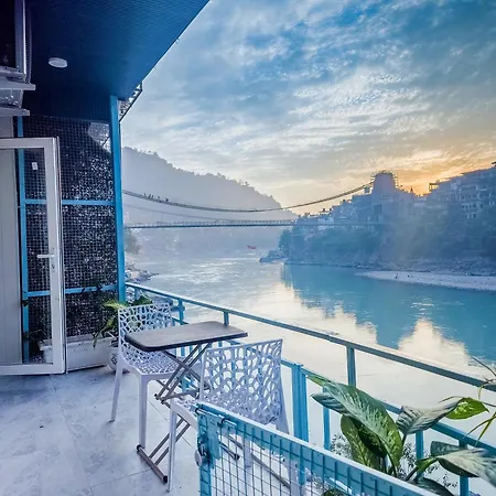 Karwaan By The Ganges-3