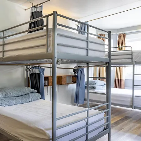 Samesun Banff Hostel-3