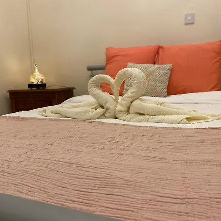 Hostl - Beds & Rooms - The Hostel Inn Paphos, Old Town-2