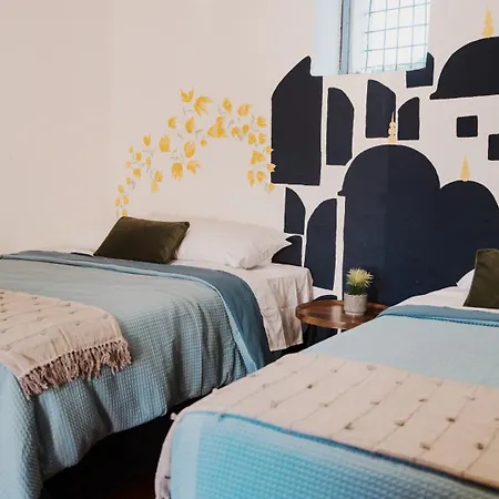 Central Hostel Philos-2
