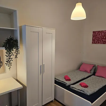 Budapest Vibe Rooms-3