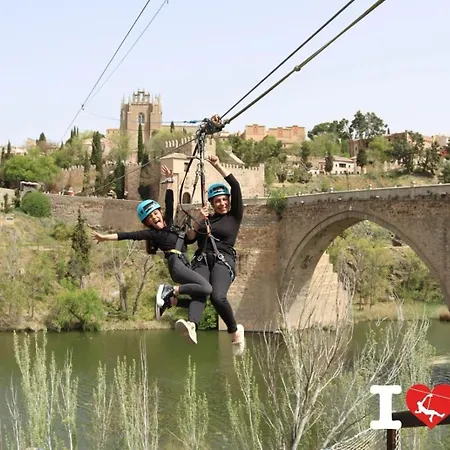Oasis Backpackers' Toledo-3