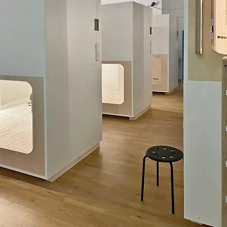Heart Of Gold Hostel & Capsules Berlin-3