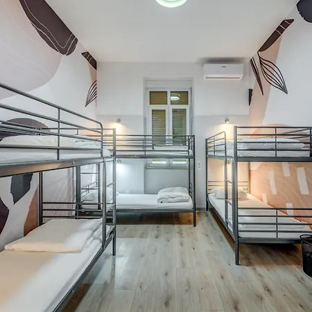 Hostel Colors Of Adriatic - Youth Only-3