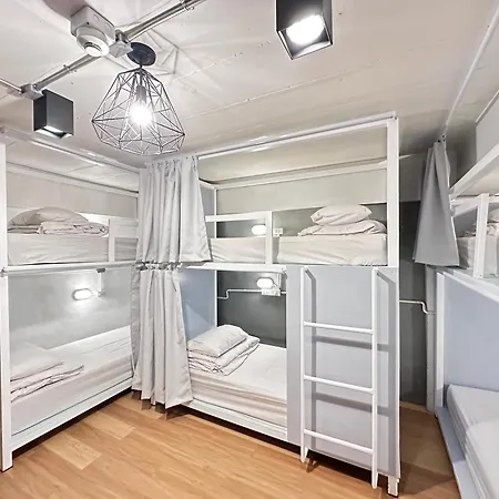 Salee Hostel-2