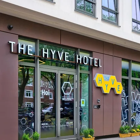 The Hyve Capsule Hostel Amsterdam-3