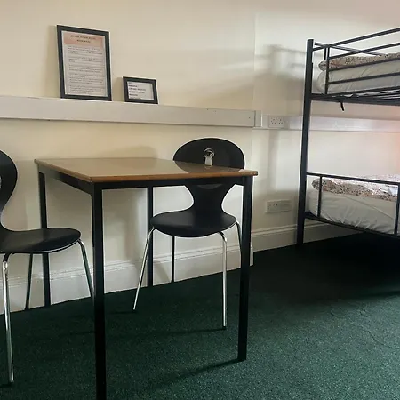Botanic Avenue Hostel Less Than A Mile From The City Centre-2