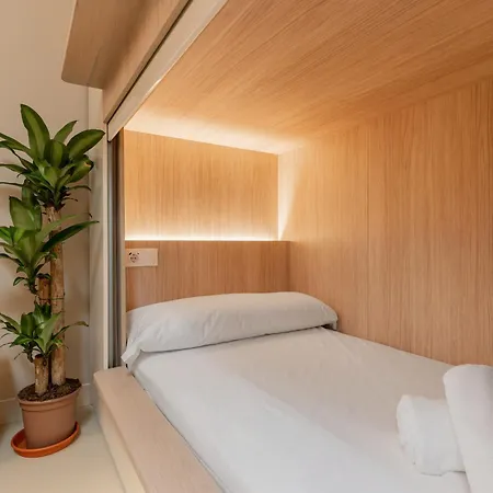 Literal Hostel-2