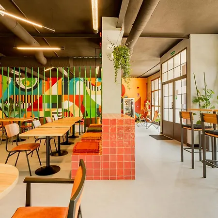 Wonder Hostel-3