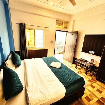 Manzil Hostel-3