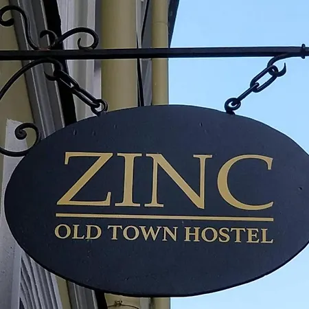 Zinc Old Town Hostel-3