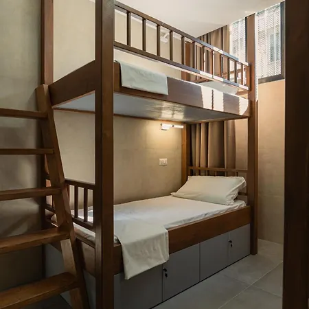 Hostel Inn Petrella-3
