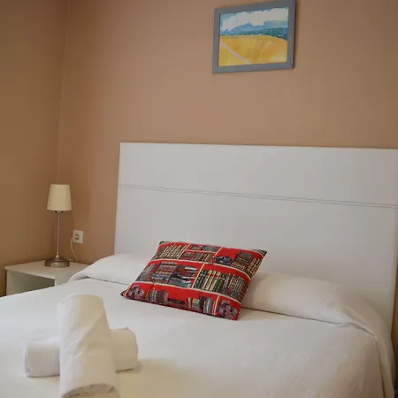 Somnio Hostels-3