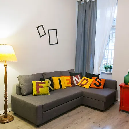 Friends Hostel & Apartments-2