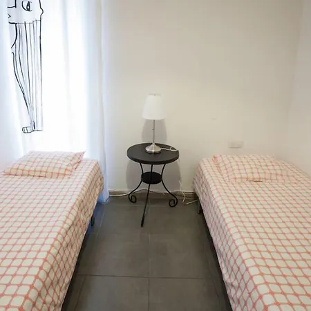 Barbieri Sol Hostel-2