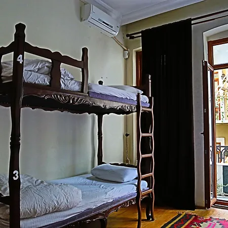 Chambers Of The Boheme-2