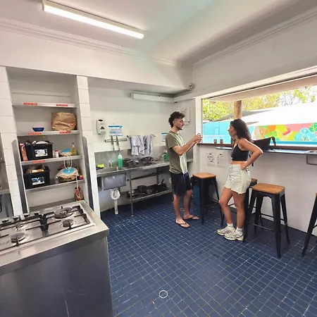 Port Douglas Backpackers Youth Hostel-2