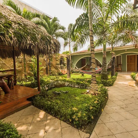 Arenal Hostel Resort-3