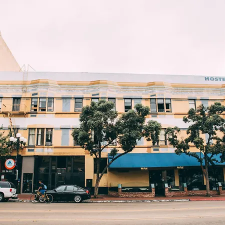 Hi San Diego Downtown Hostel-2