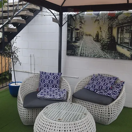 Civic Guest House-2