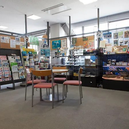 Shin-Osaka Youth Hostel-3