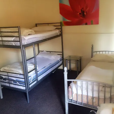 St Kilda Hostel-2