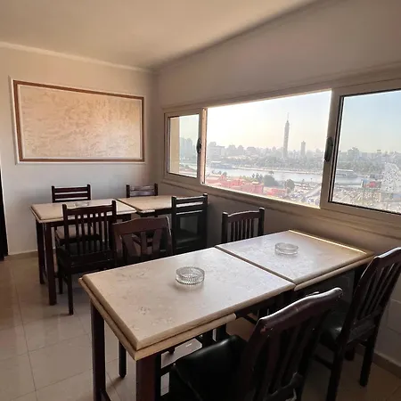 Isis Hostel 2-3