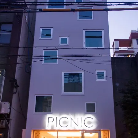 Picnic Hostel Osaka-3