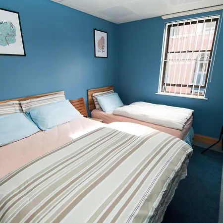 Russell Scott Backpackers Hostel-3