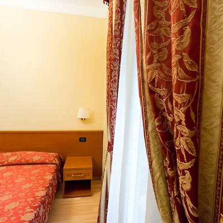 Funny Palace Hostel-2