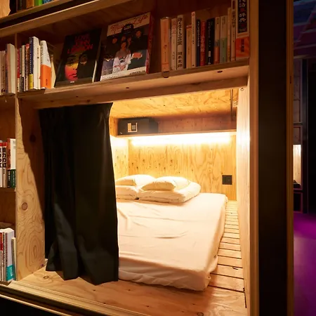 Book And Bed Tokyo Shinjuku-3