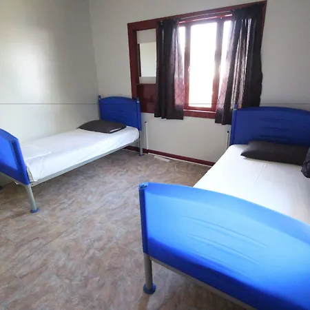 Asylum Cairns Share House-2
