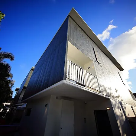 Redhill Cairns Living - Pembroke St-3