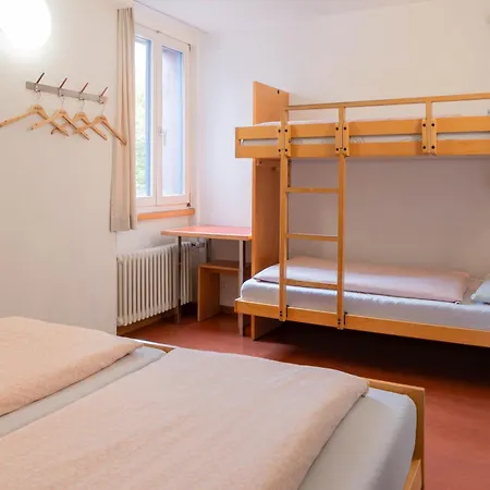 Zurich Youth Hostel-3