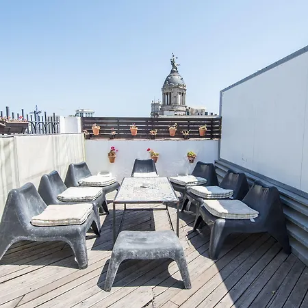 Safestay Barcelona Passeig De Gracia (Adults Only)-2
