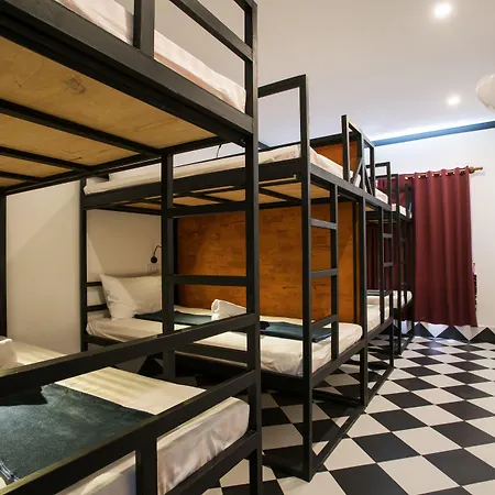 Noni Tree Hostel-2