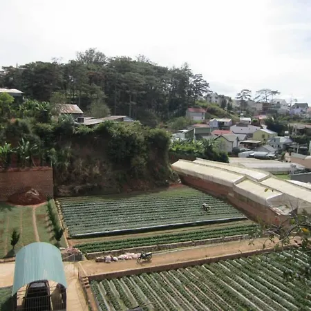Dalat Friendly Fun-3