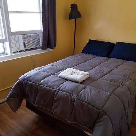 Hamtramck Hostel-3