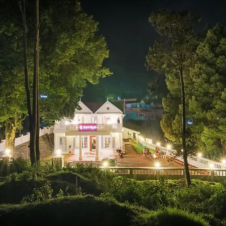 Zostel Ooty-3