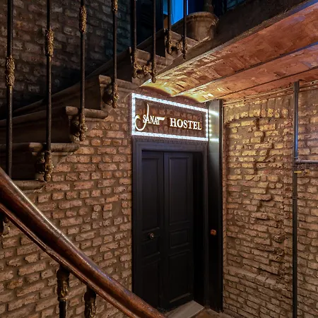 Sanat Hostel Taksim-2