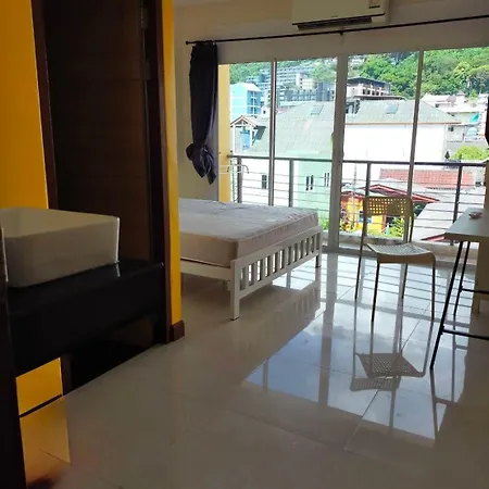 Bedbox Guesthouse And Hostel-3