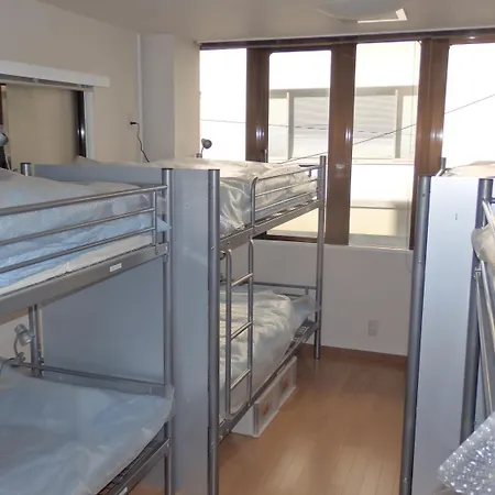 Backpacker'S Mini House-3