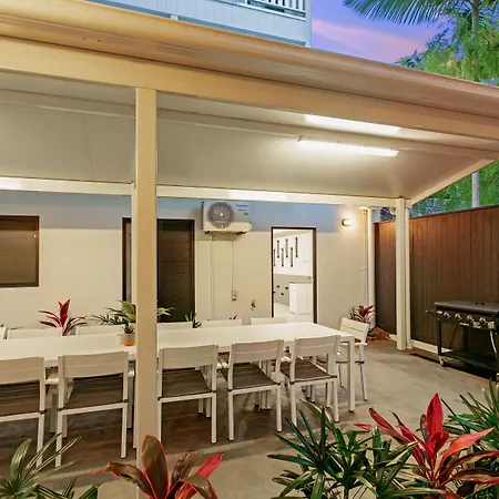 Redhill Cairns Living - Gatton St-2