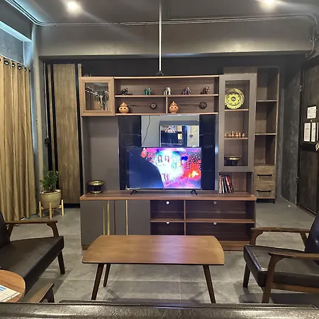 Premier Hostel Chiang Mai-3