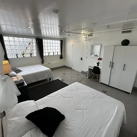 Culver City Hostel-2