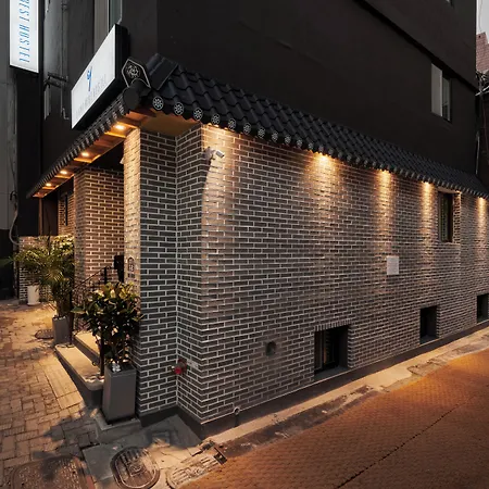 Eight Rest Hostel Myeongdong-2