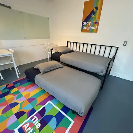 The Art Nook Private Rooms On Hollywood Blvd-2
