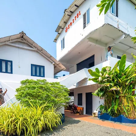 Zostel Alleppey-3