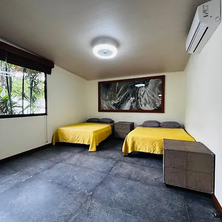 Arenal Backpackers Resort-2