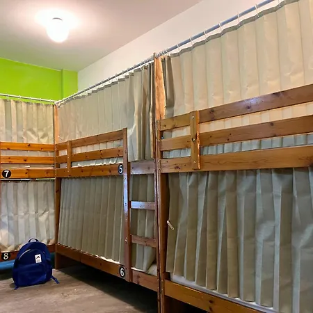 Pods The Backpackers Home & Cafe, Kuala Lumpur-2